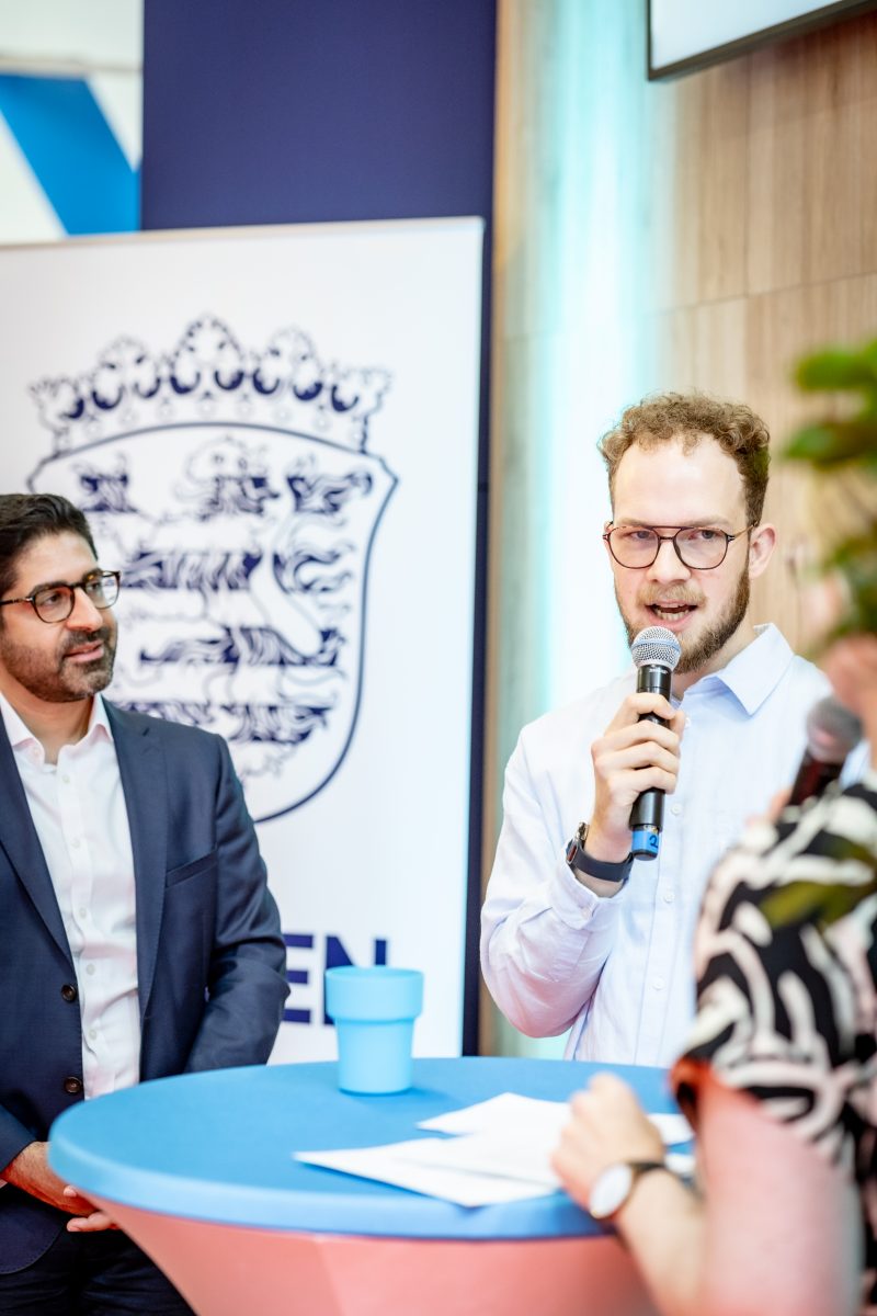 Nils-Florian Höhler von der R+V Versicherung AG berichtet von seiner Arbeit als Mobilitätsbeauftragter 